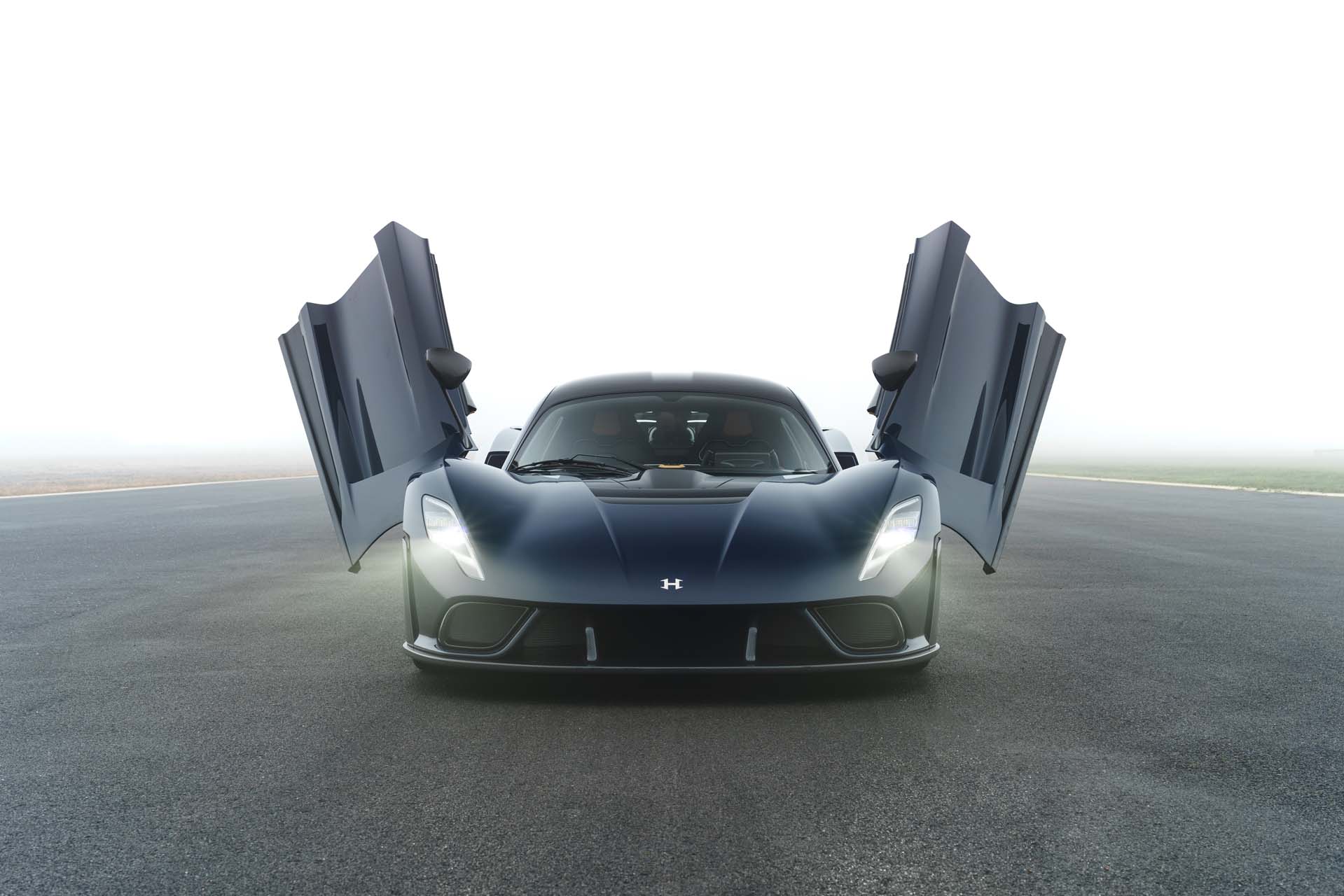 Download 2021 Hennessey Venom F5 - Front HD Wallpaper 1919x1280 #12