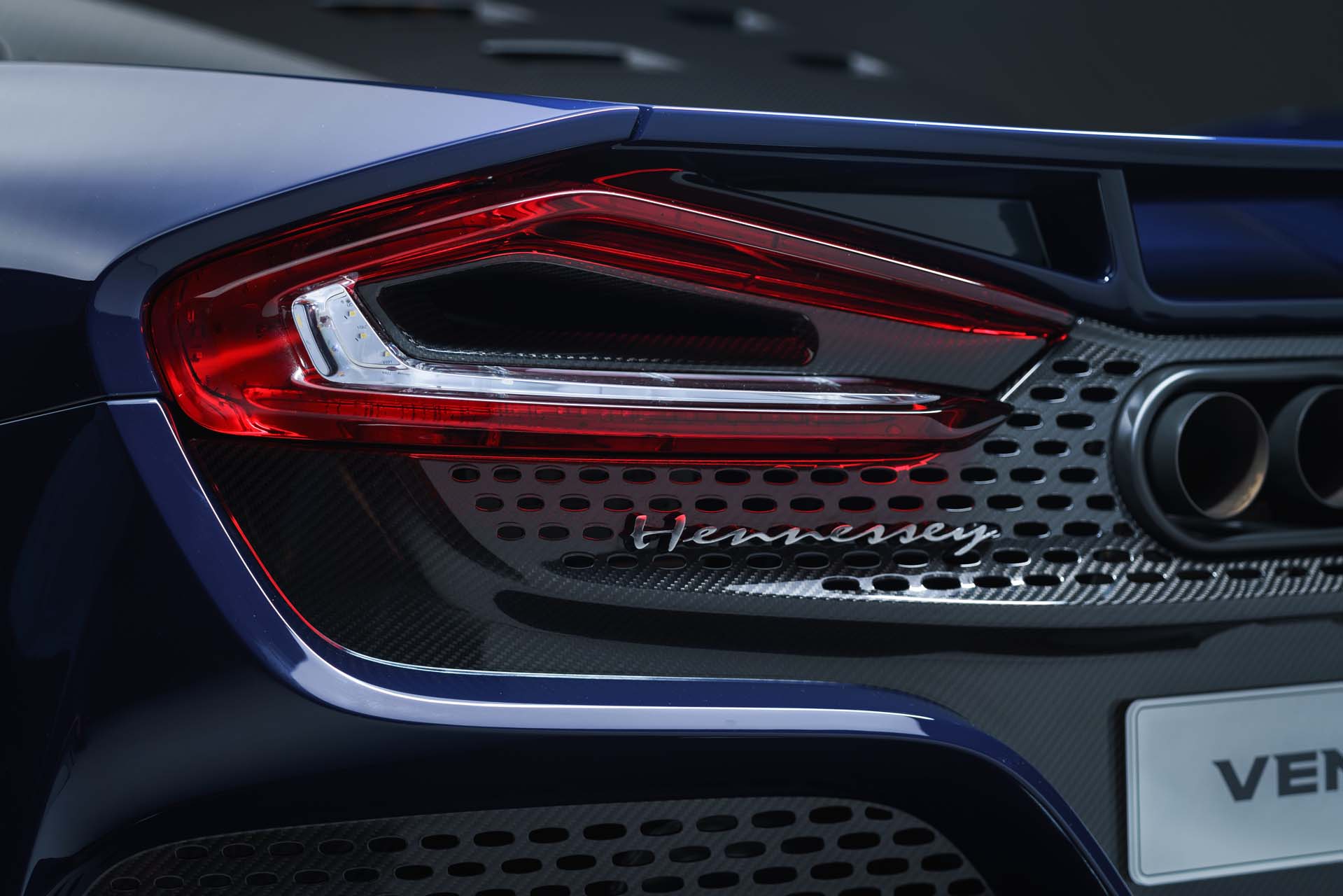 Download 2021 Hennessey Venom F5 - Tail Light HD Wallpaper 1919x1280 #32
