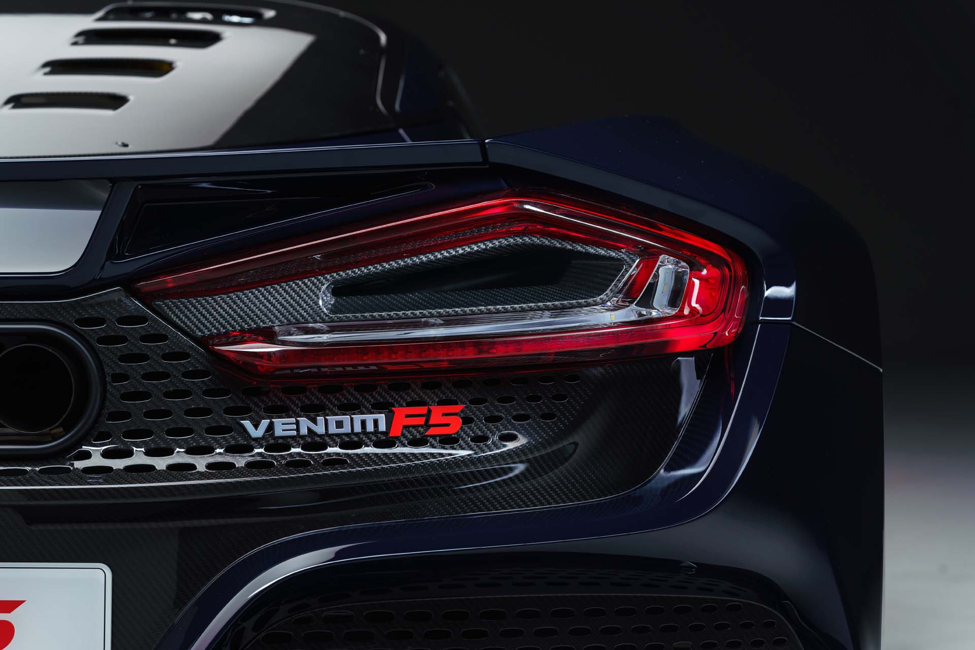 Download 2021 Hennessey Venom F5 - Tail Light HD Wallpaper 1919x1280 #35