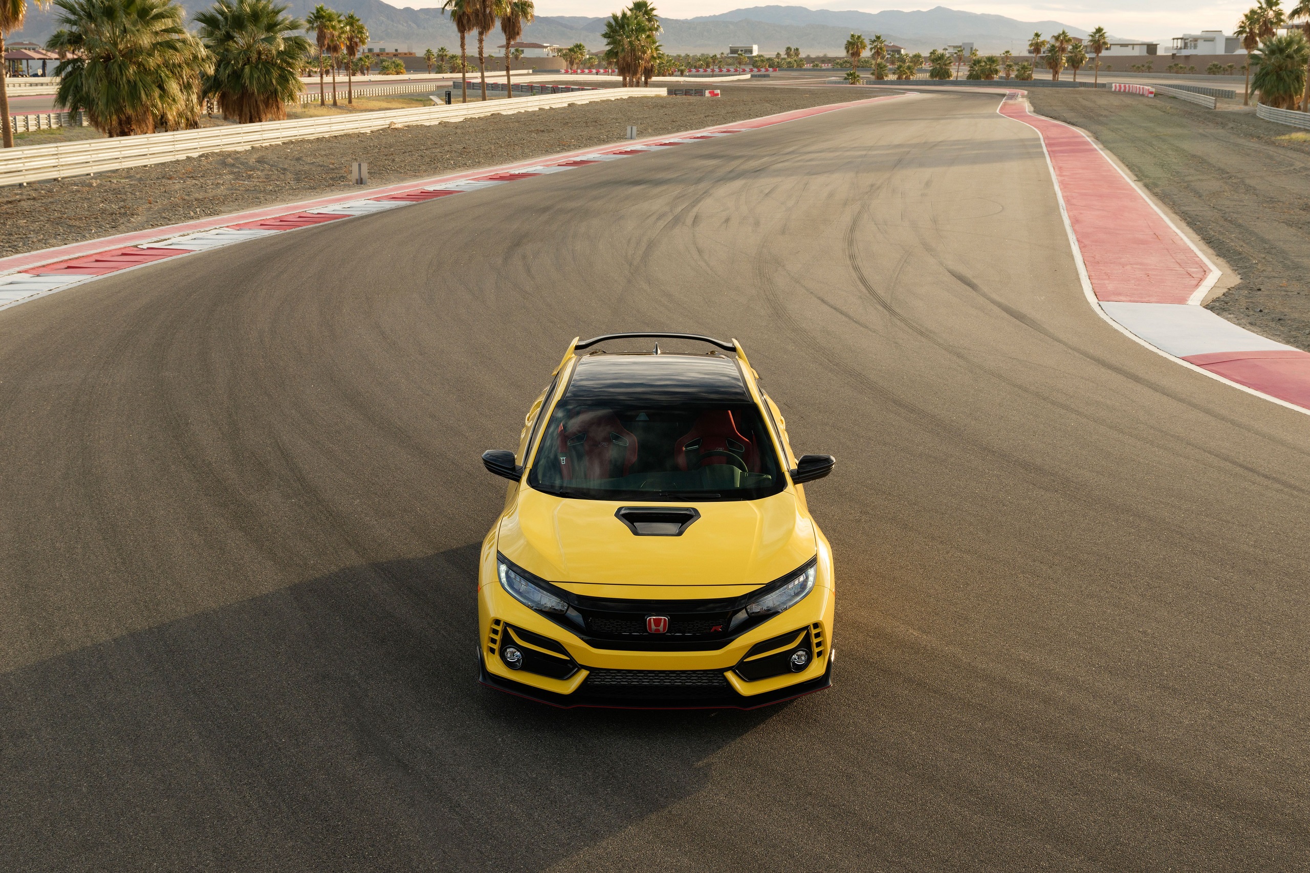 Download 2021 Honda Civic Type R Limited Edition - Top HD Wallpaper 2560x1706 #15