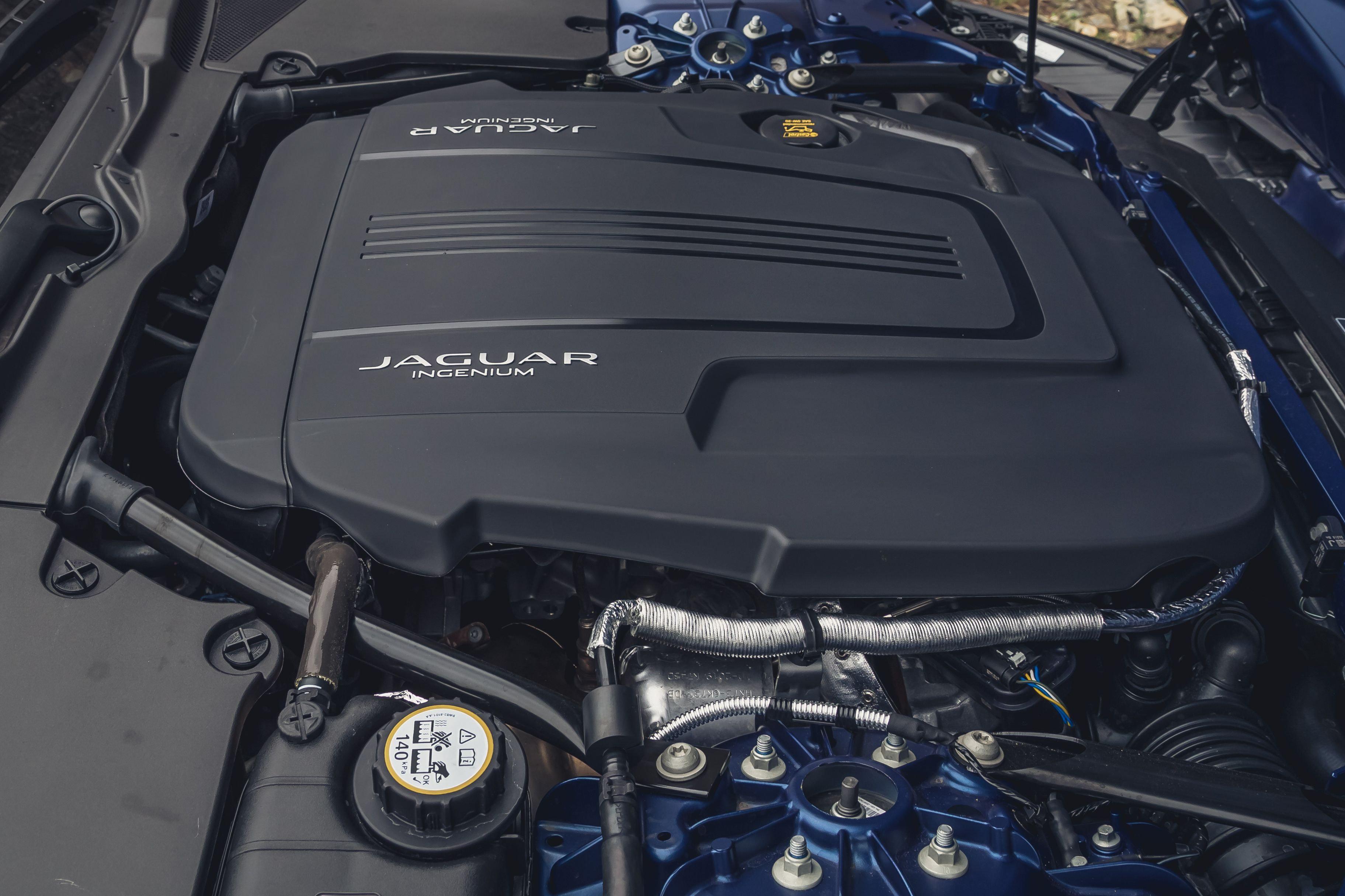 Download 2021 Jaguar F-Type P300 Convertible - Engine HD Wallpaper 3648x2432 #21