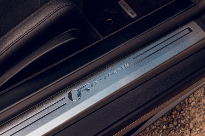 2021 Jaguar F-Type P450 R-Dynamic - Door Sill Wallpaper 850x567 #32