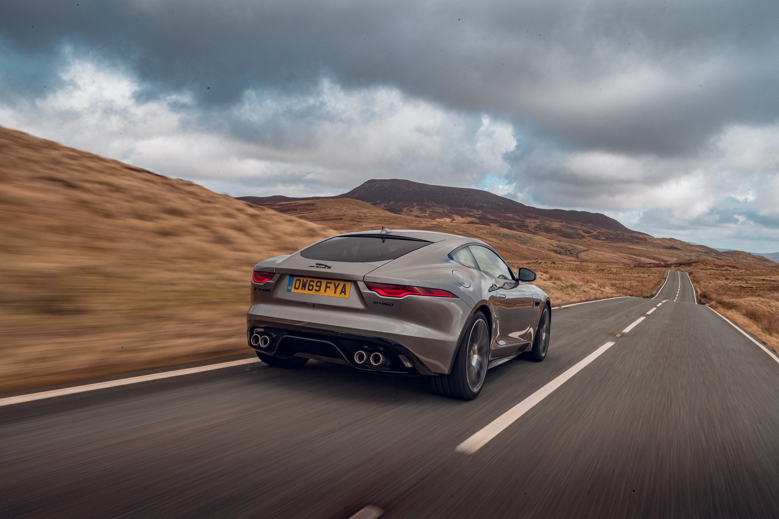Download 2021 Jaguar F-Type P450 R-Dynamic - Rear HD Wallpaper 3000x2000 #6