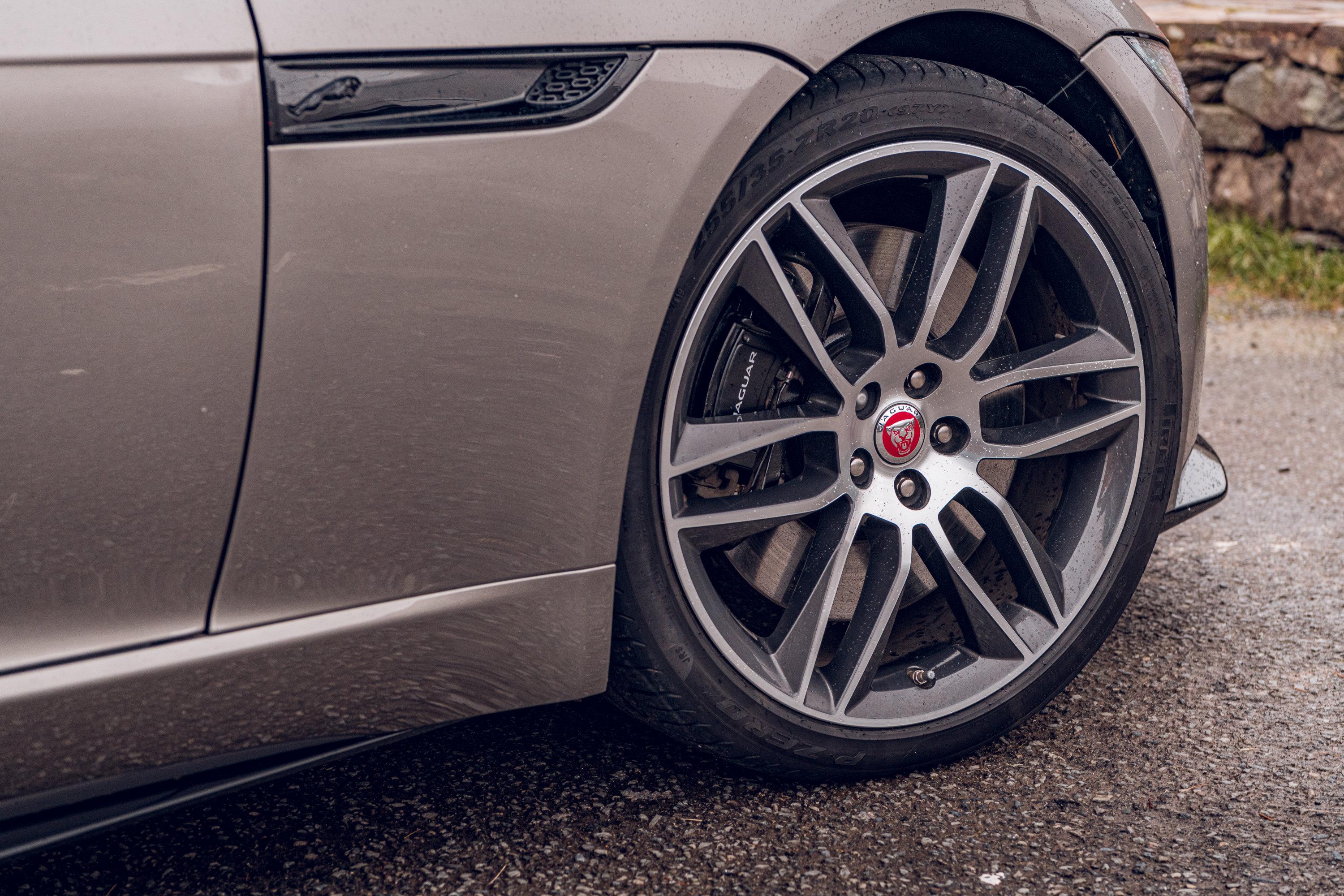 Download 2021 Jaguar F-Type P450 R-Dynamic - Wheel HD Wallpaper 3000x2000 #14