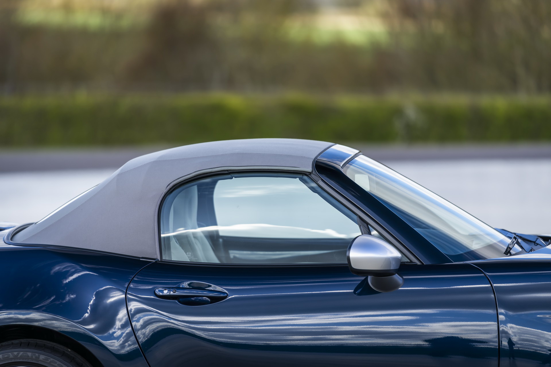 Download 2021 Mazda MX-5 Sport Venture - Detail HD Wallpaper 1920x1280 #136