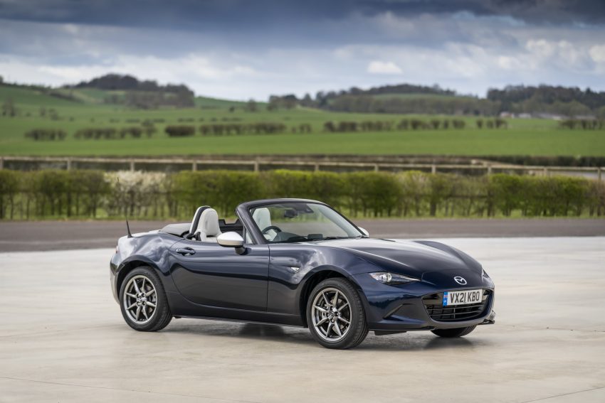 2021 Mazda MX-5 Sport Venture - Front Three-Quarter Wallpaper 850x567 #108