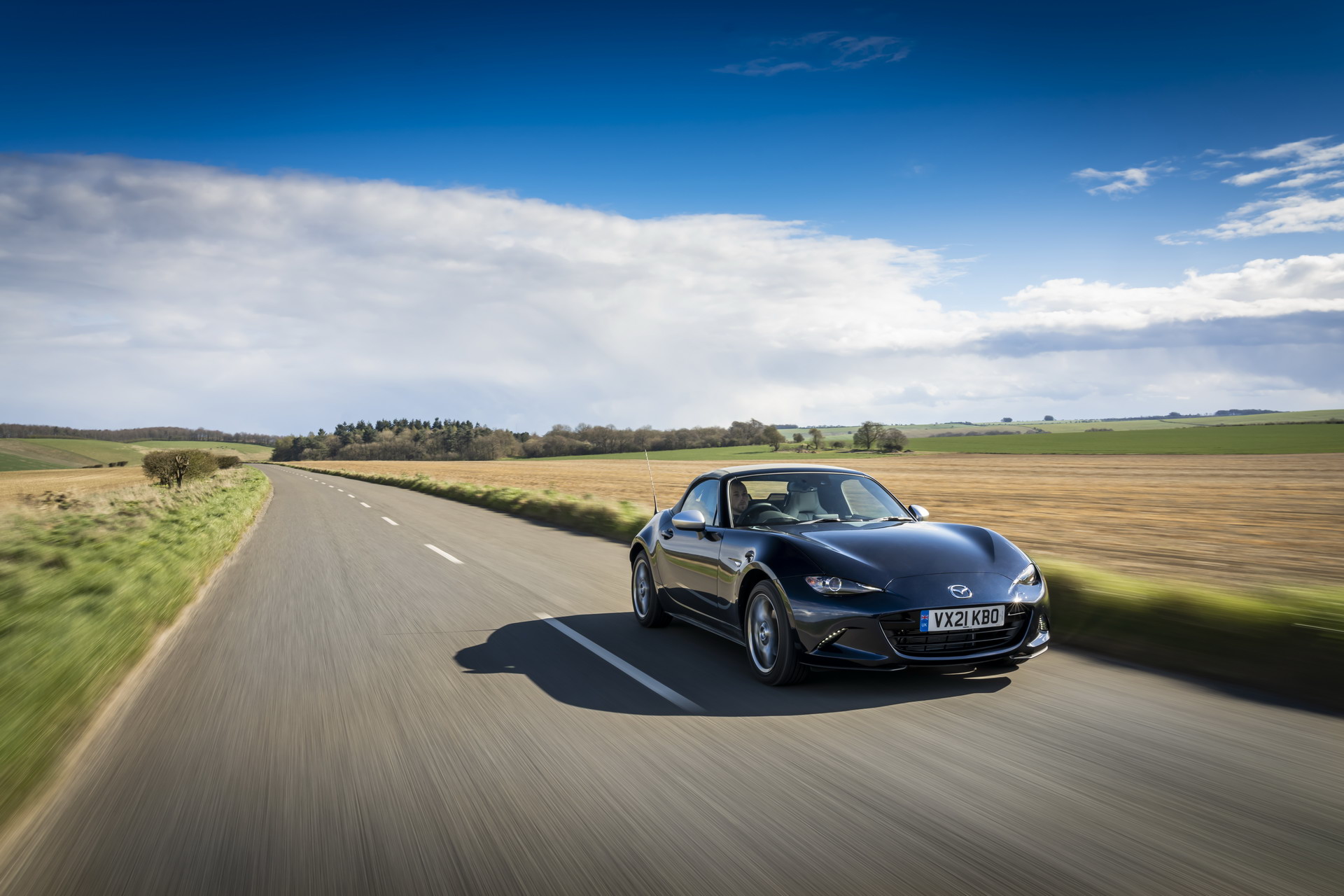 Download 2021 Mazda MX-5 Sport Venture - Front Three-Quarter HD Wallpaper 1920x1280 #19