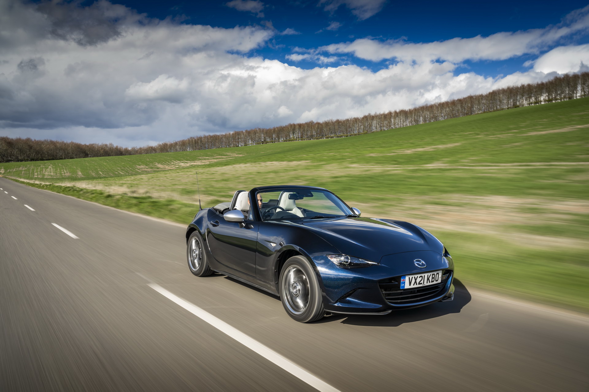 Download 2021 Mazda MX-5 Sport Venture - Front Three-Quarter HD Wallpaper 1920x1280 #23