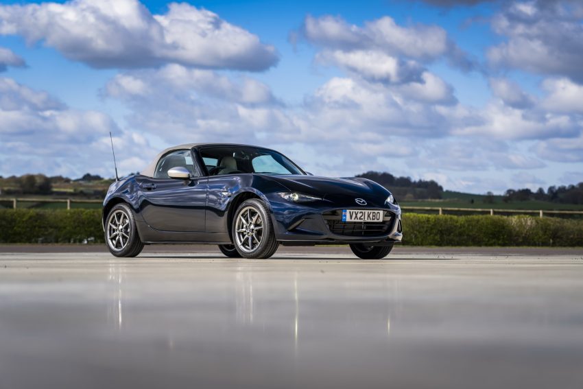 2021 Mazda MX-5 Sport Venture - Front Three-Quarter Wallpaper 850x567 #99