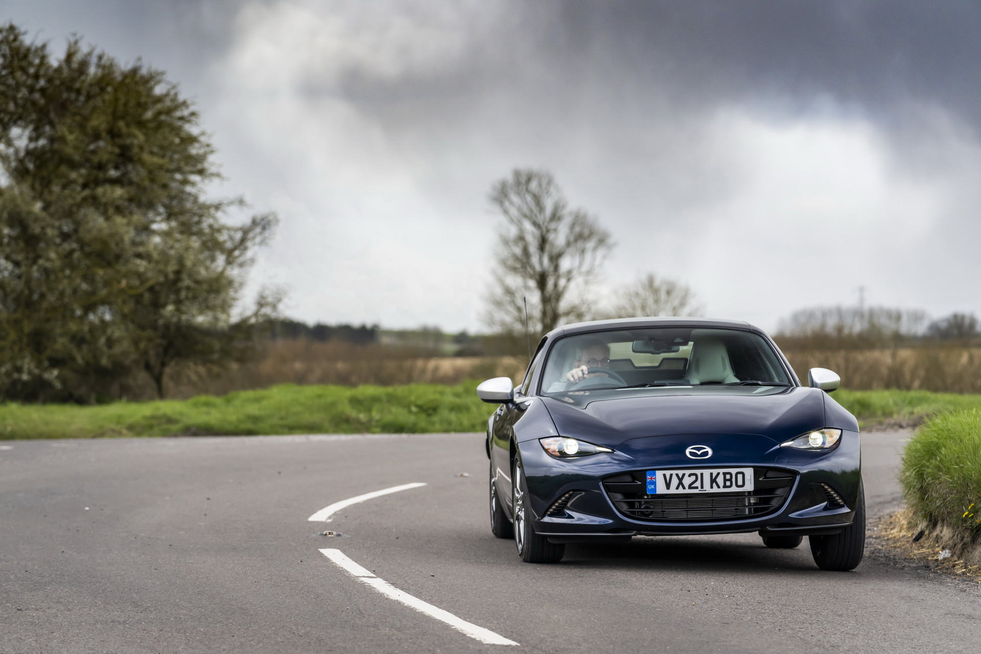 Download 2021 Mazda MX-5 Sport Venture - Front HD Wallpaper 1920x1280 #12