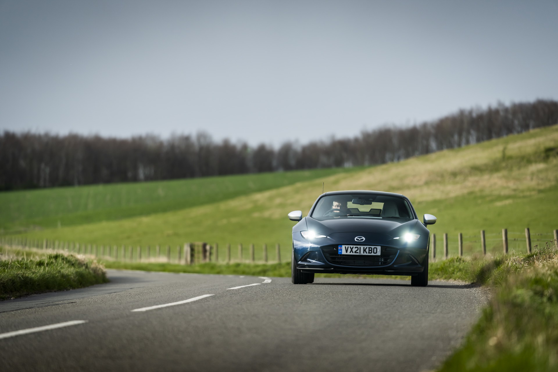 Download 2021 Mazda MX-5 Sport Venture - Front HD Wallpaper 1920x1280 #85