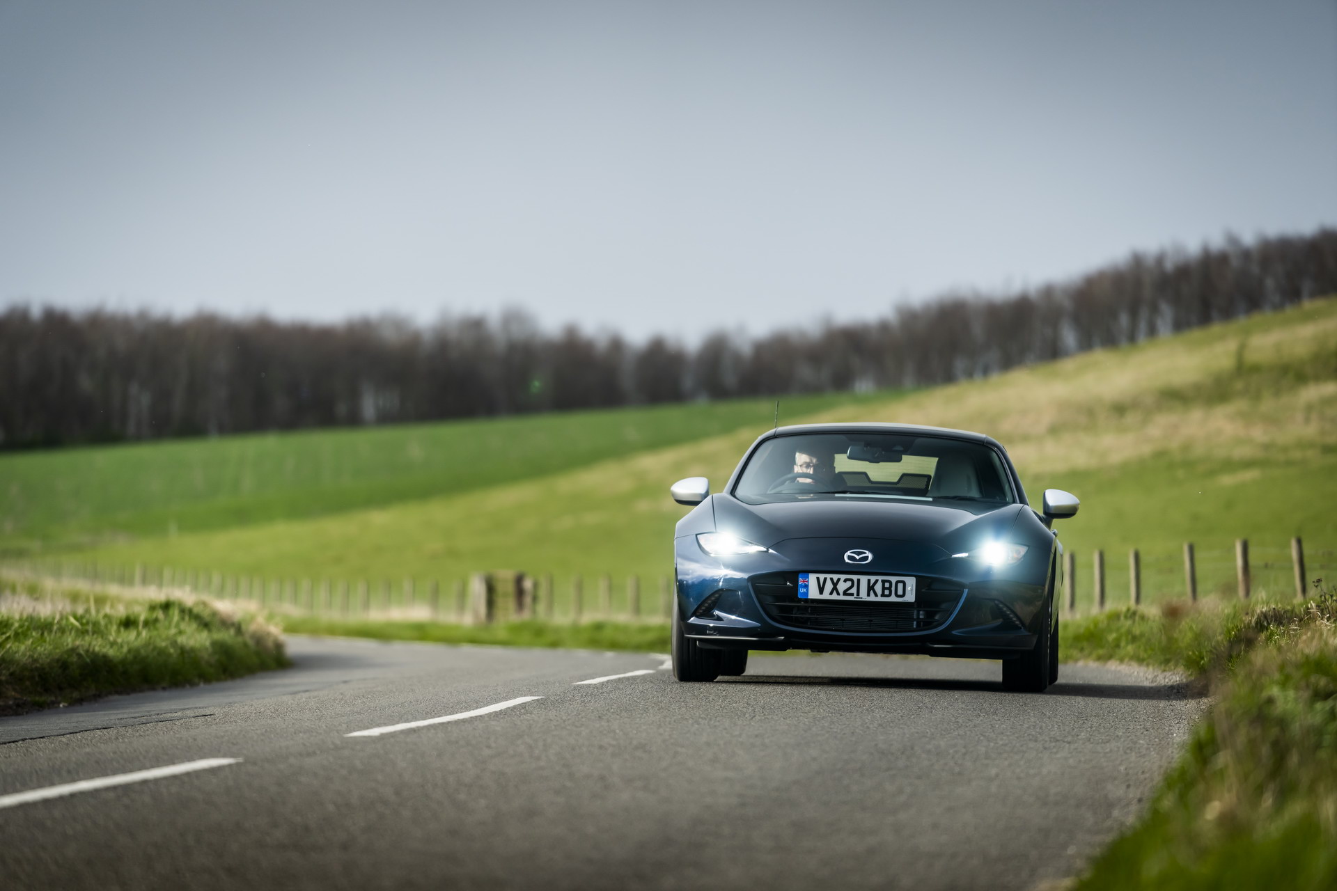 Download 2021 Mazda MX-5 Sport Venture - Front HD Wallpaper 1920x1280 #86