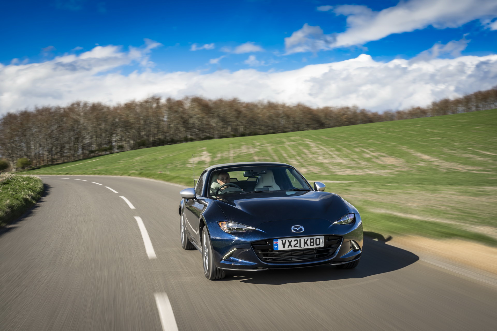 Download 2021 Mazda MX-5 Sport Venture - Front HD Wallpaper 1920x1280 #6