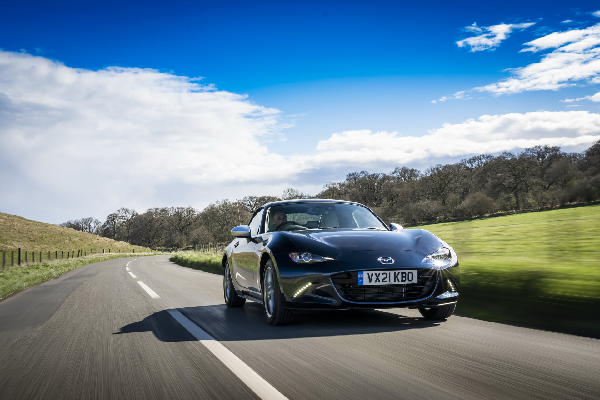 Download 2021 Mazda MX-5 Sport Venture - Front HD Wallpaper 1920x1280 #10