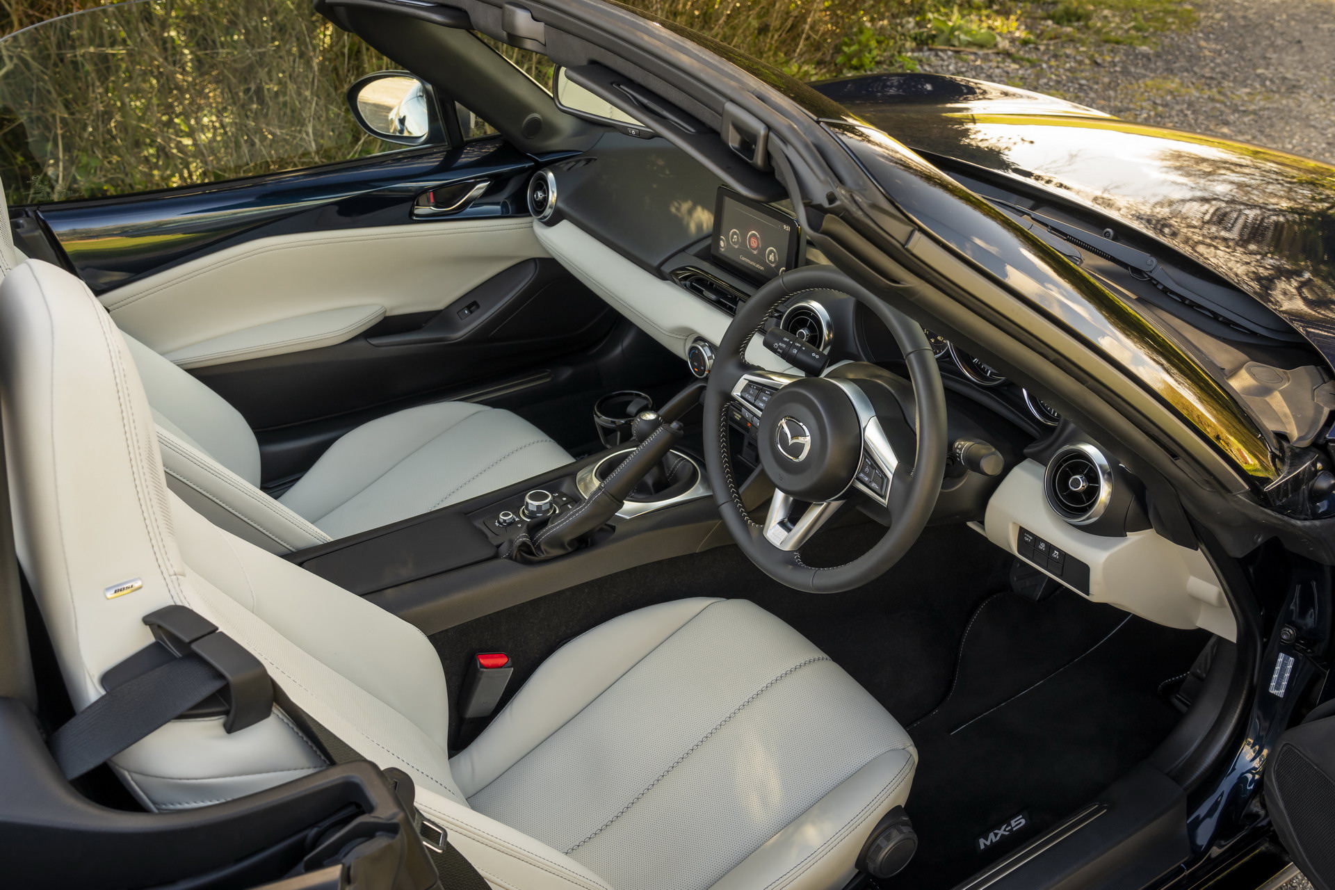 Download 2021 Mazda MX-5 Sport Venture - Interior HD Wallpaper 1920x1280 #167