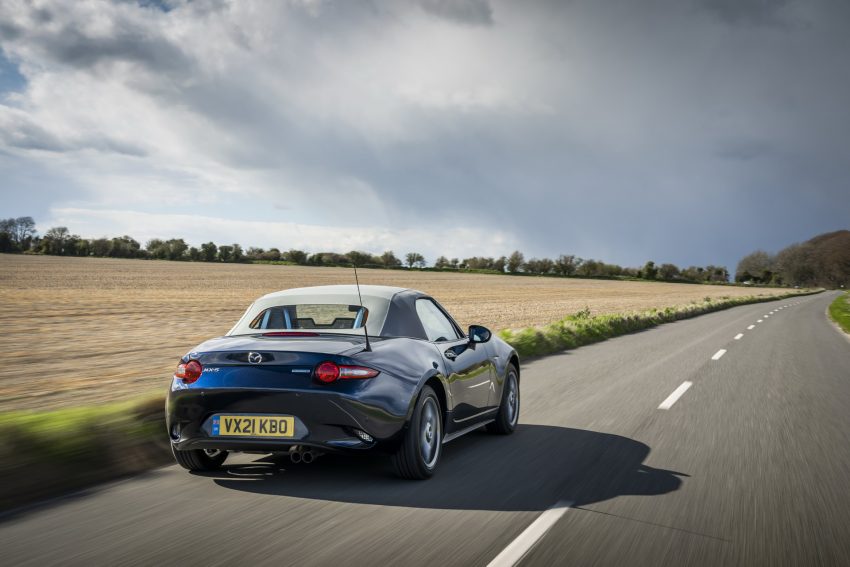 2021 Mazda MX-5 Sport Venture - Rear Three-Quarter Wallpaper 850x567 #30