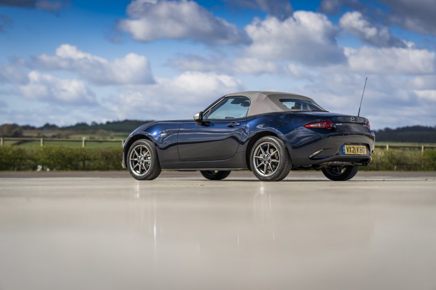 2021 Mazda MX-5 Sport Venture - Rear Three-Quarter Wallpaper 850x567 #120