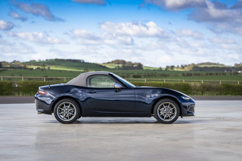 2021 Mazda MX-5 Sport Venture - Side Wallpaper 850x567 #127