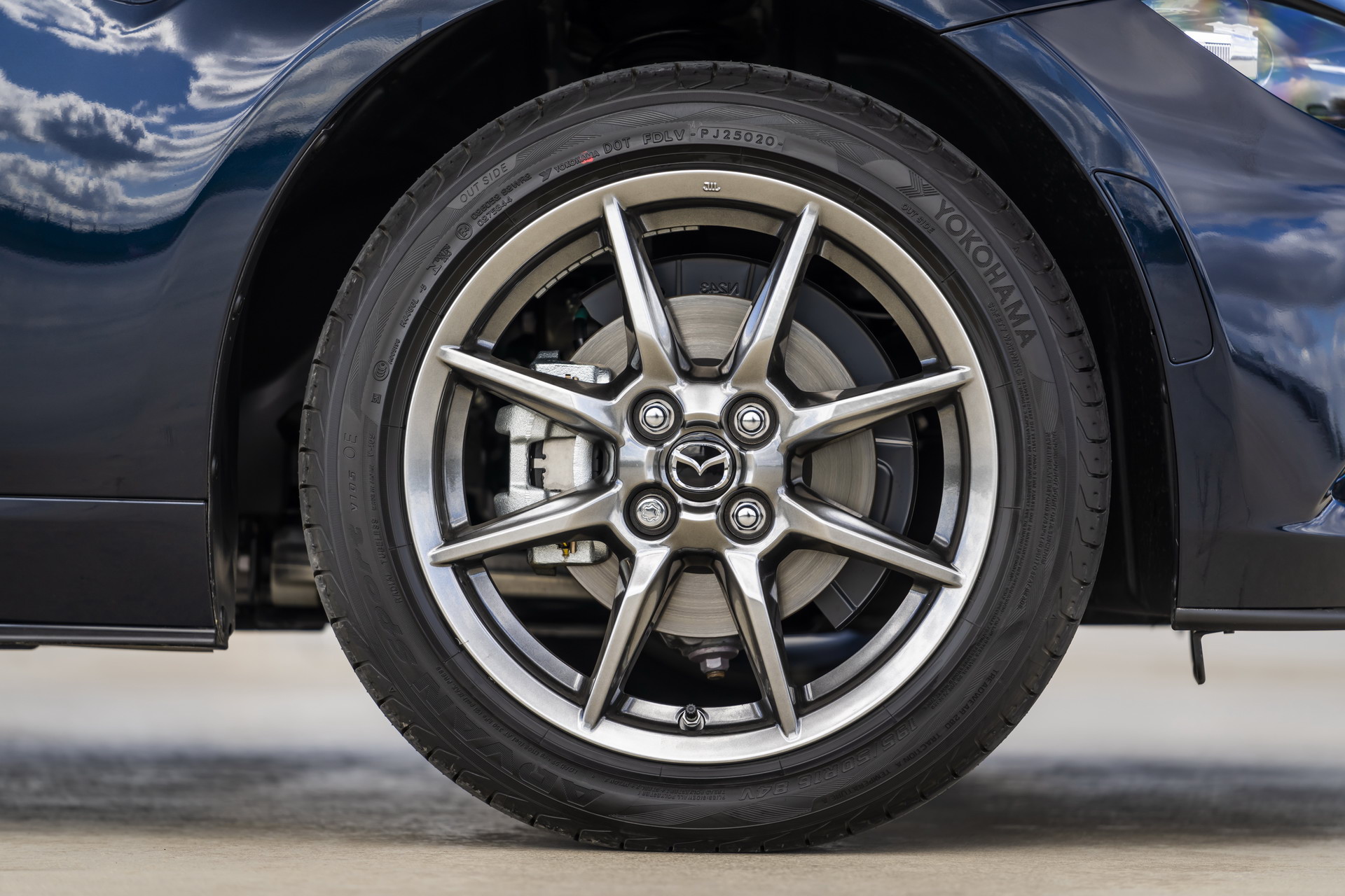 Download 2021 Mazda MX-5 Sport Venture - Wheel HD Wallpaper 1920x1280 #143