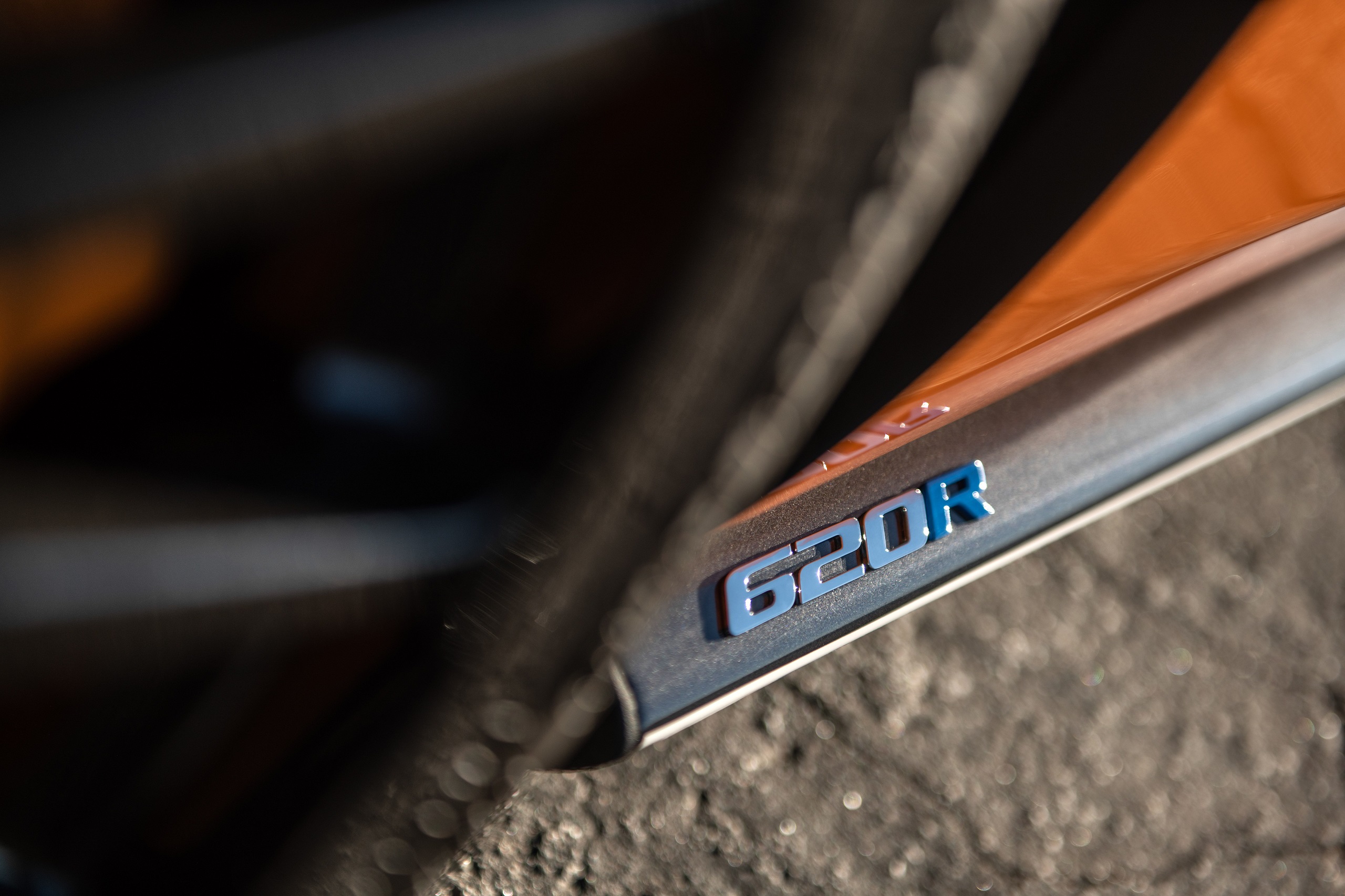 Download 2021 McLaren 620R - Detail HD Wallpaper 2560x1706 #26