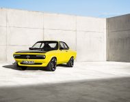 2021 Opel Manta GSe ElektroMOD Concept - Front Three-Quarter Wallpaper 190x150
