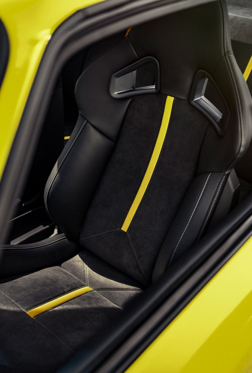 2021 Opel Manta GSe ElektroMOD Concept - Interior, Seats Phone Wallpaper 850x1260 #26