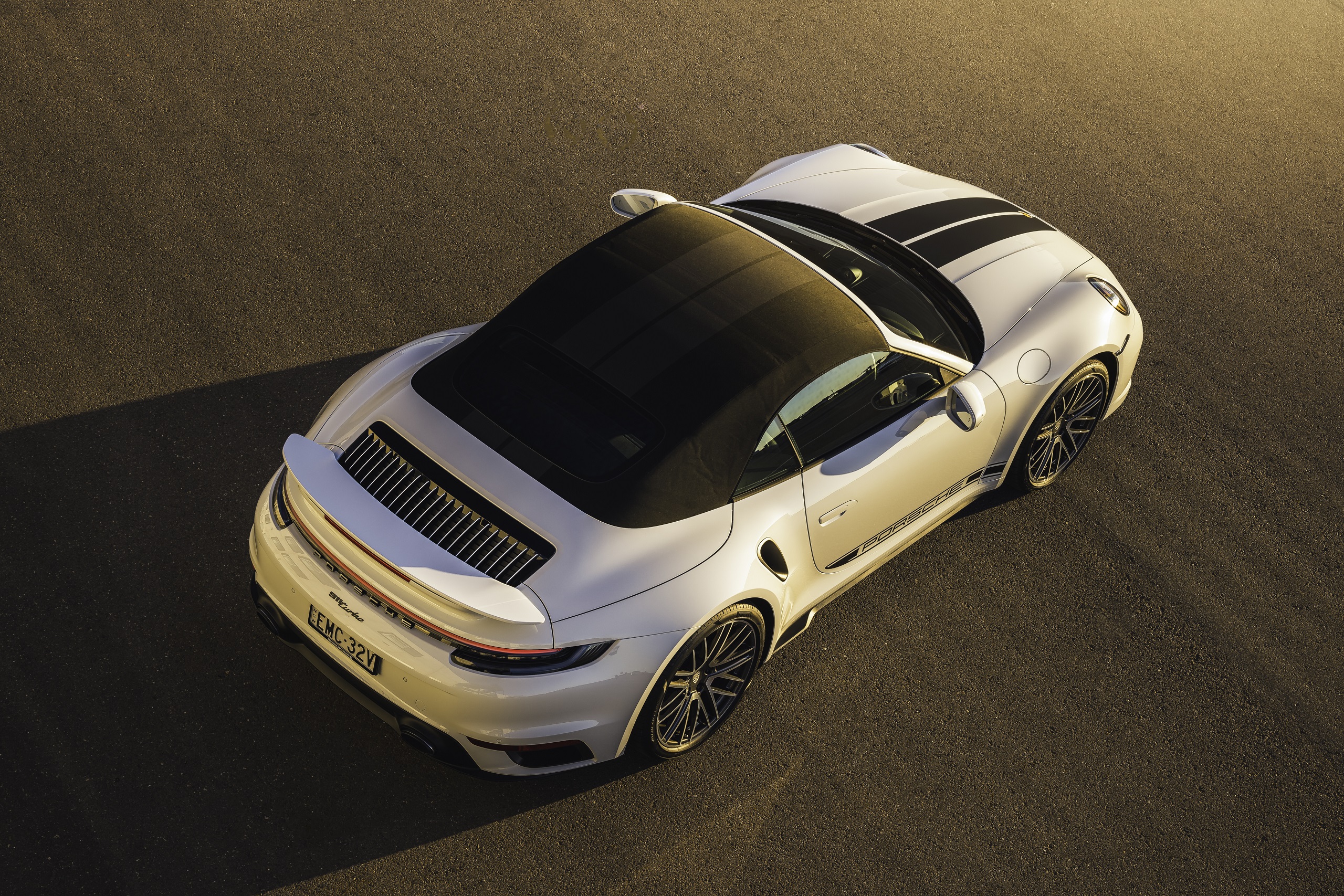 Download 2021 Porsche 911 Turbo Cabriolet [AU-spec] - Rear Three-Quarter HD Wallpaper 2560x1707 #8