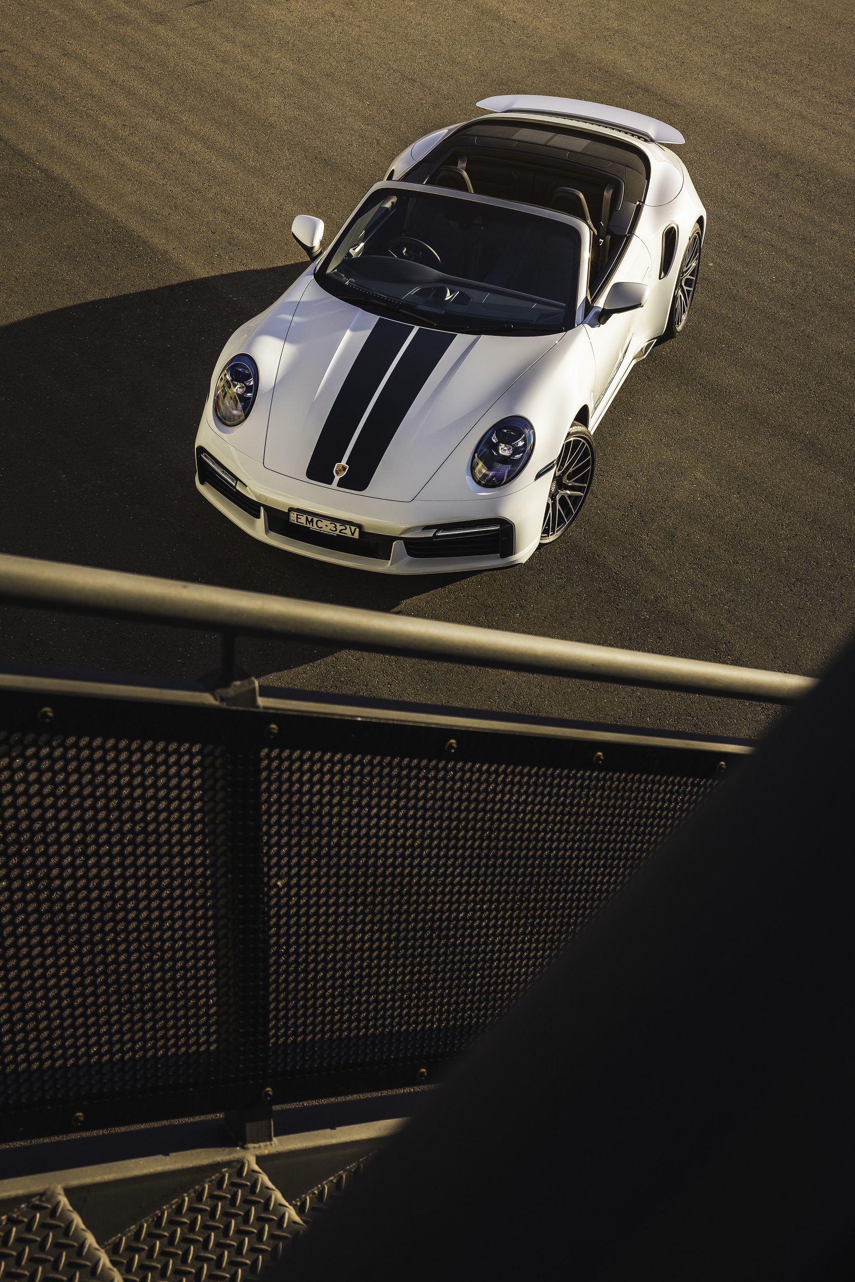 Download 2021 Porsche 911 Turbo Cabriolet [AU-spec] - Top HD Phone Wallpaper 1707x2560 #6