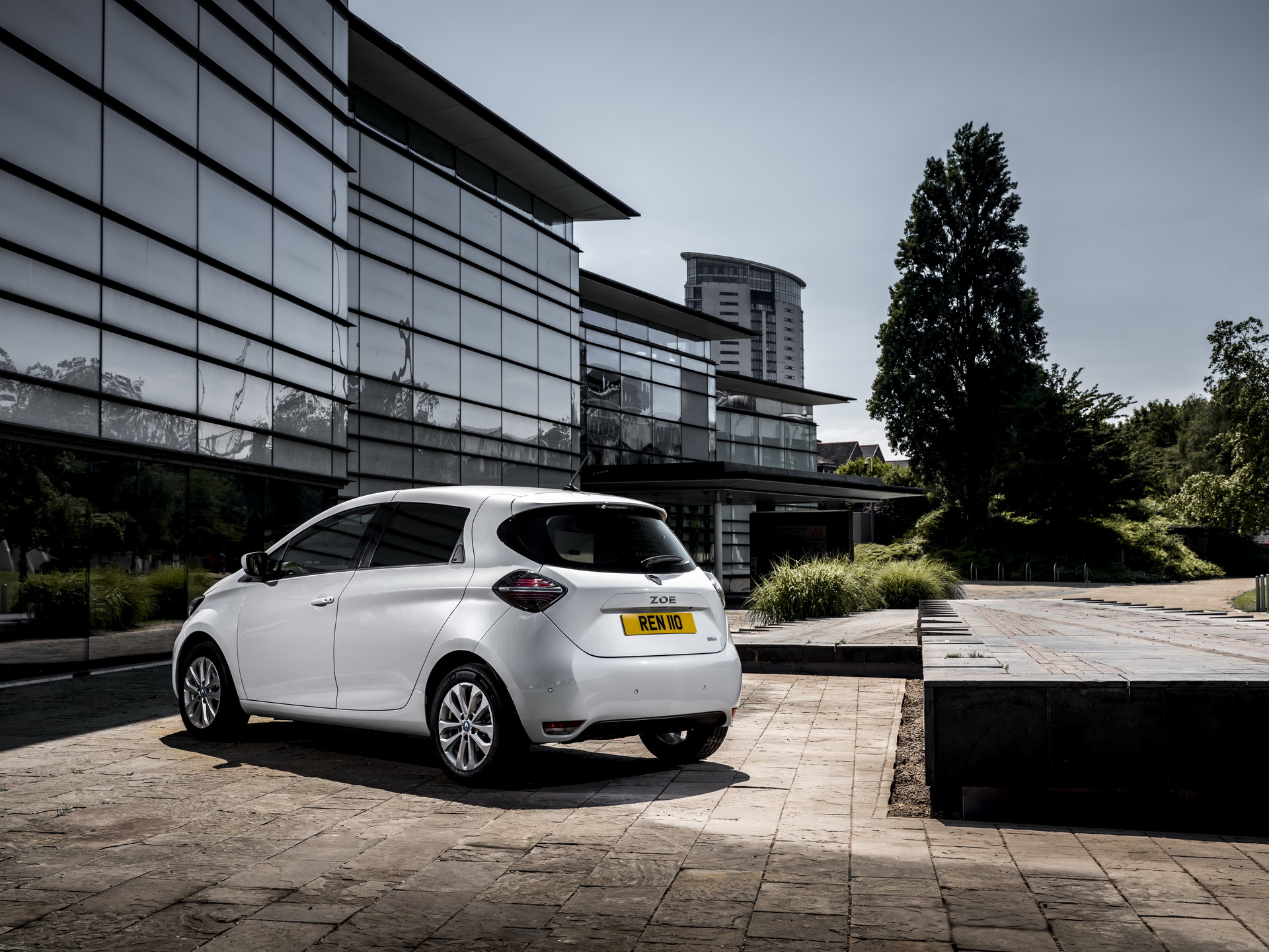 Download 2021 Renault Zoe Van - Rear Three-Quarter HD Wallpaper 1920x1440 #7