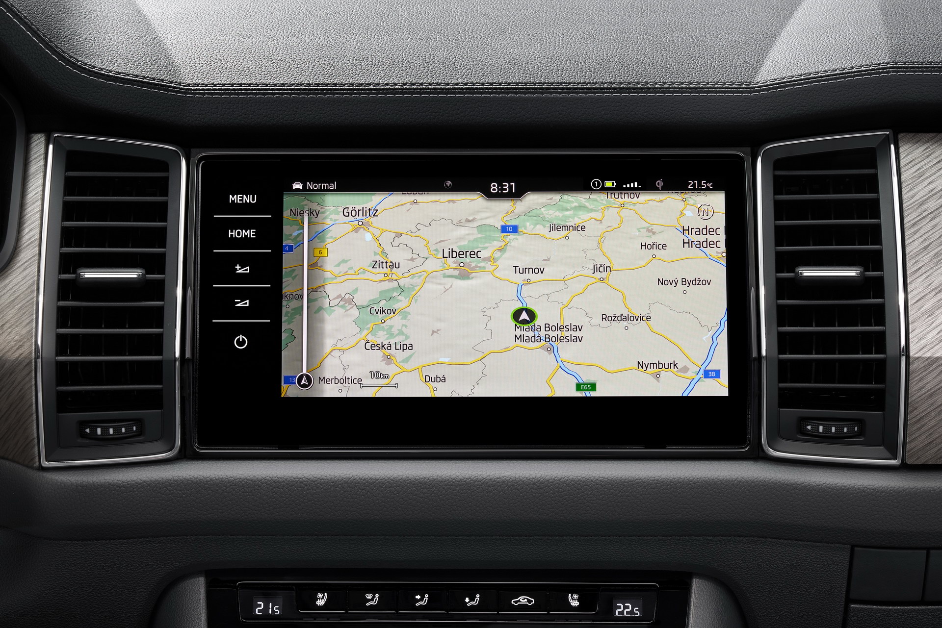 Download 2021 Skoda Kodiaq - Central Console HD Wallpaper 1920x1281 #50