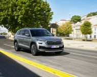 2021 Skoda Kodiaq - Front Three-Quarter Wallpaper 190x150