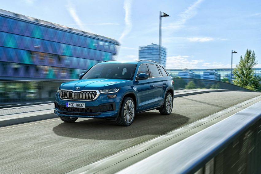 2021 Skoda Kodiaq - Front Three-Quarter Wallpaper 850x567 #5