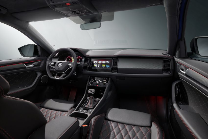 2021 Skoda Kodiaq RS - Interior Wallpaper 850x567 #13