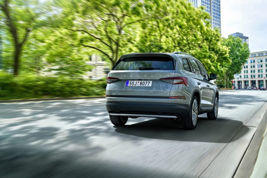 2021 Skoda Kodiaq - Rear Three-Quarter Wallpaper 850x567 #2