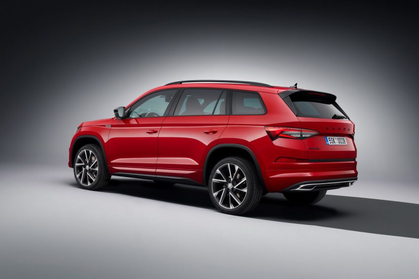 2021 Skoda Kodiaq - Rear Three-Quarter Wallpaper 850x567 #17
