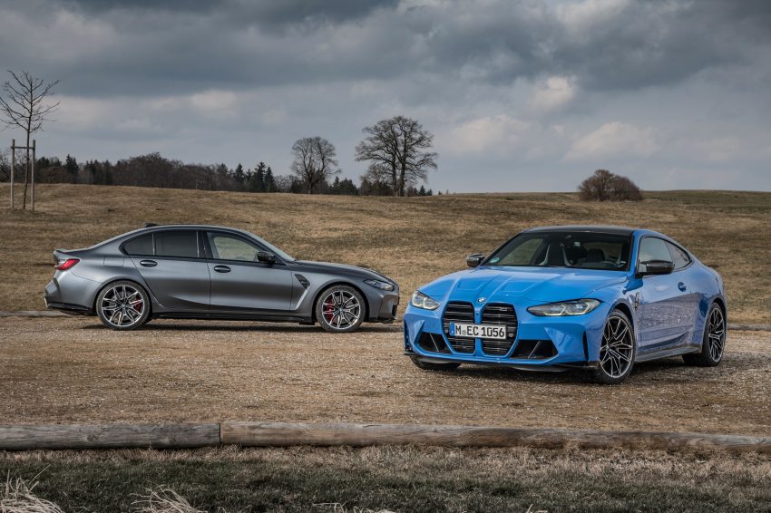 2022 BMW M3 Competition M xDrive and M4 Competition M xDrive Wallpaper 850x566 #19