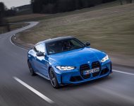 2022 BMW M4 Competition M xDrive - Front Three-Quarter Wallpaper 190x150