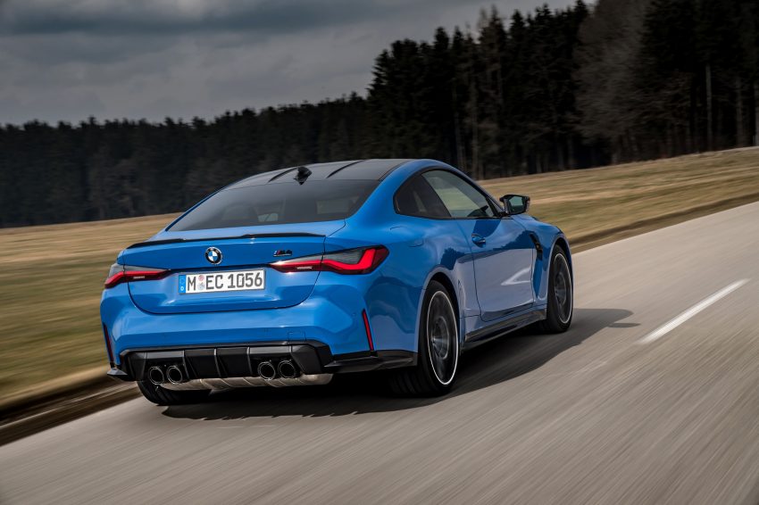 2022 BMW M4 Competition M xDrive - Rear Three-Quarter Wallpaper 850x566 #13