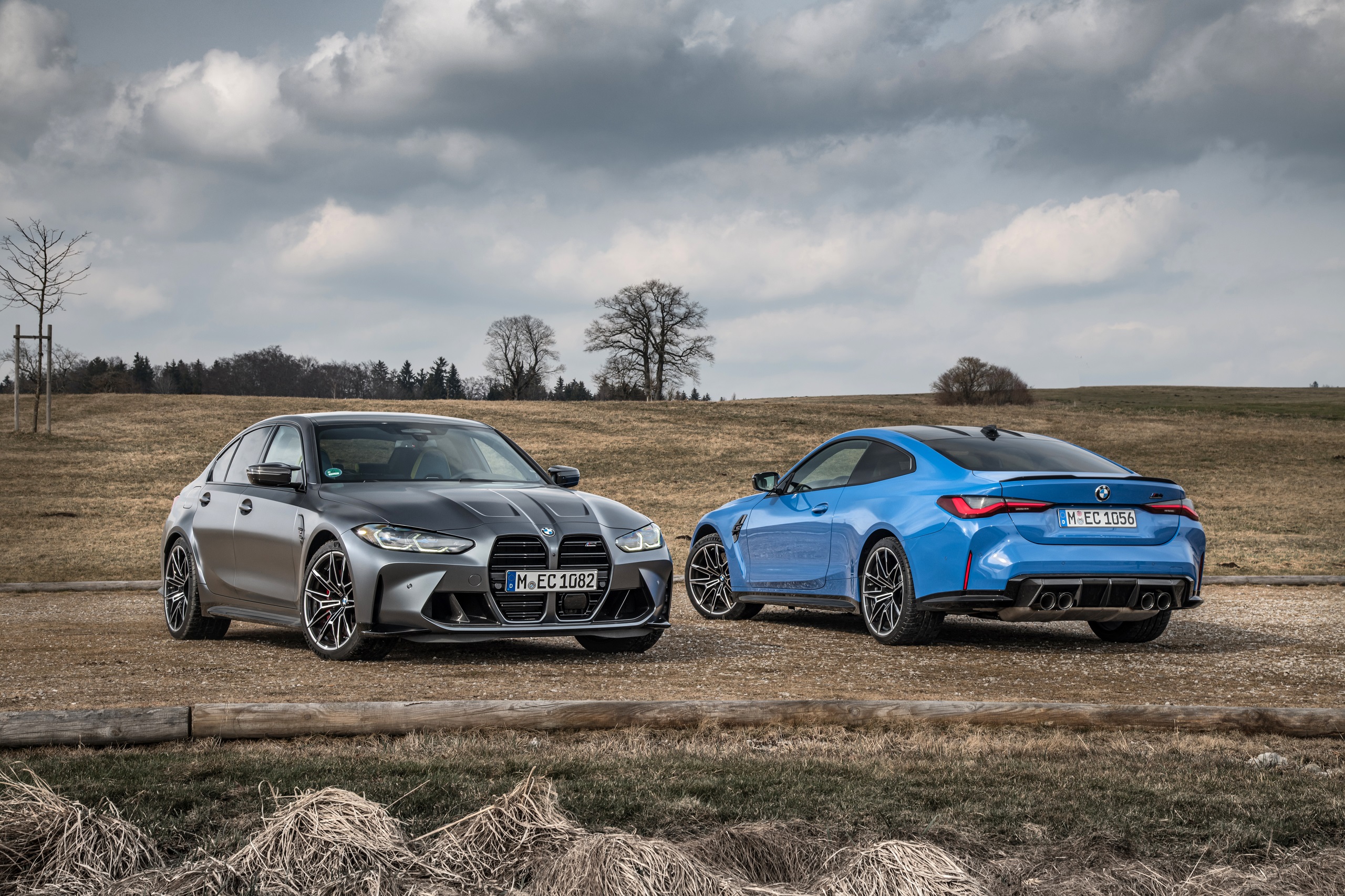 Download 2022 BMW M4 Competition M xDrive and M3 Competition M xDrive HD Wallpaper 2560x1706 #19