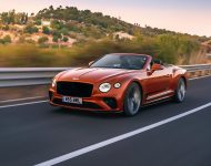 2022 Bentley Continental GT Speed Convertible - Front Three-Quarter Wallpaper 190x150
