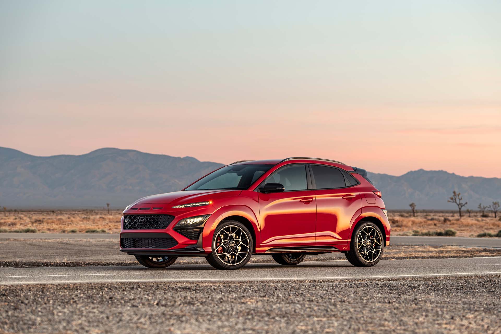 Download 2022 Hyundai Kona N - Front Three-Quarter HD Wallpaper 1920x1280 #22