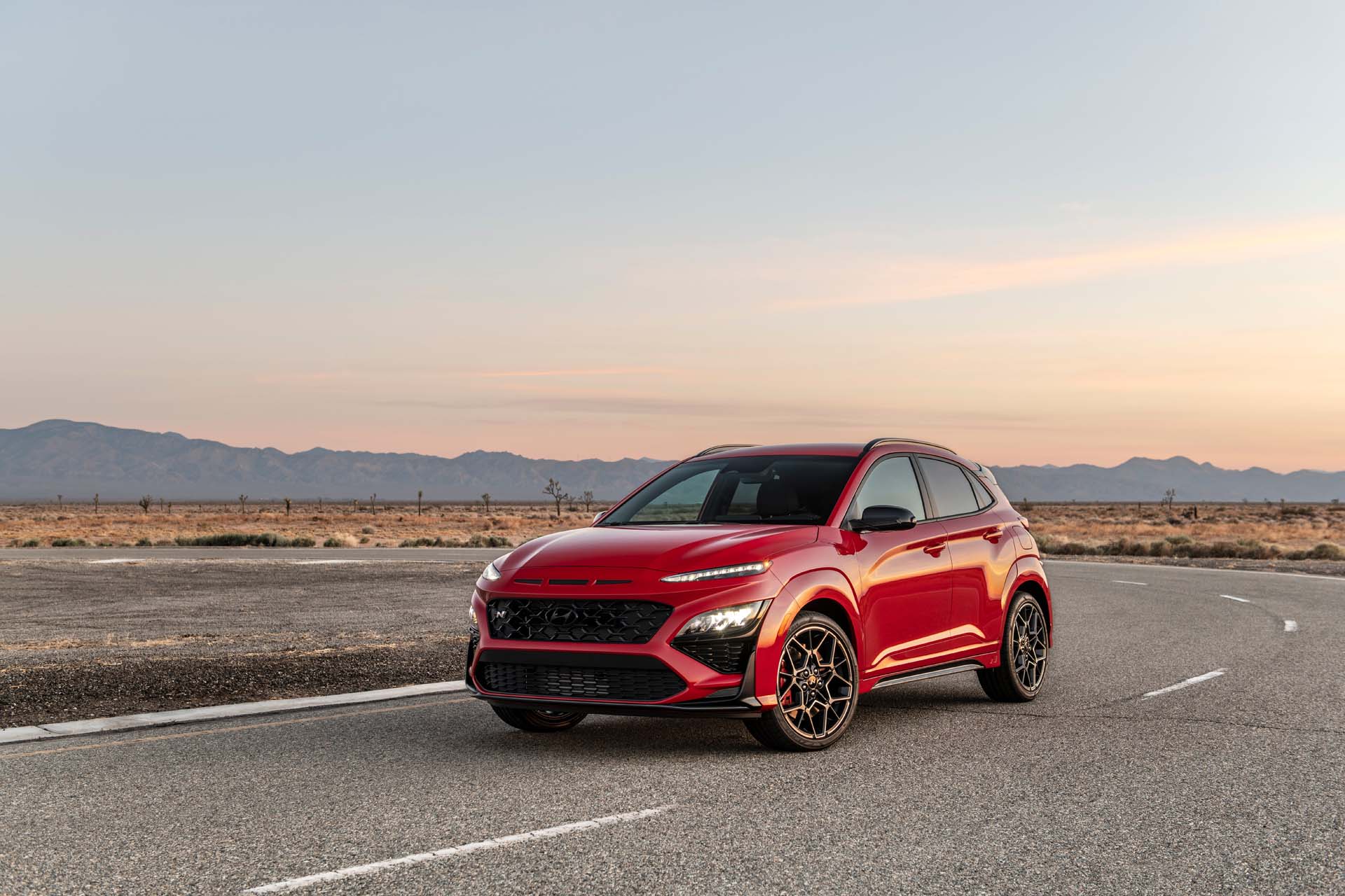 Download 2022 Hyundai Kona N - Front Three-Quarter HD Wallpaper 1920x1280 #24