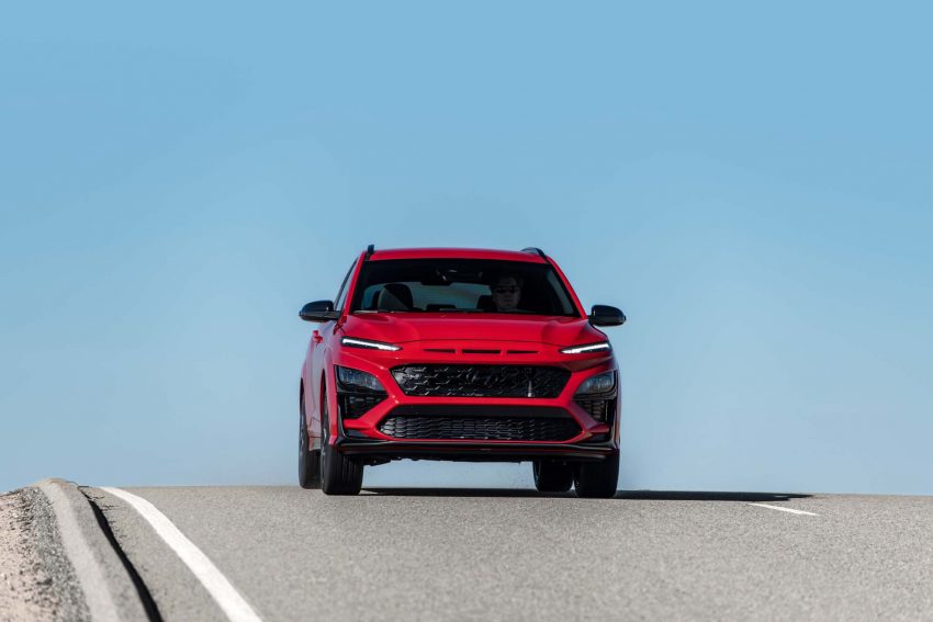 2022 Hyundai Kona N - Front Three-Quarter Wallpaper 850x567 #13
