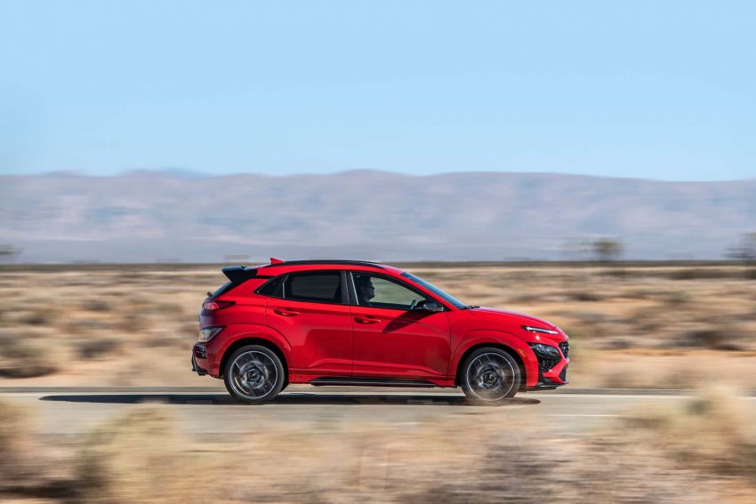 2022 Hyundai Kona N - Side Wallpaper 850x567 #19