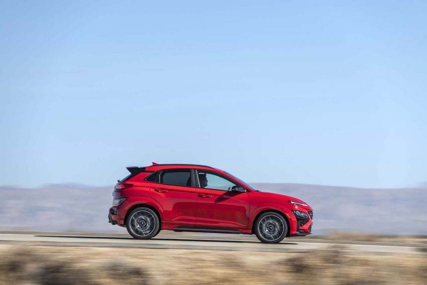 2022 Hyundai Kona N - Side Wallpaper 850x567 #7