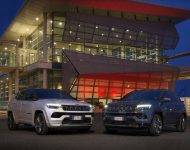 2022 Jeep Compass S 4xe - Front Three-Quarter Wallpaper 190x150