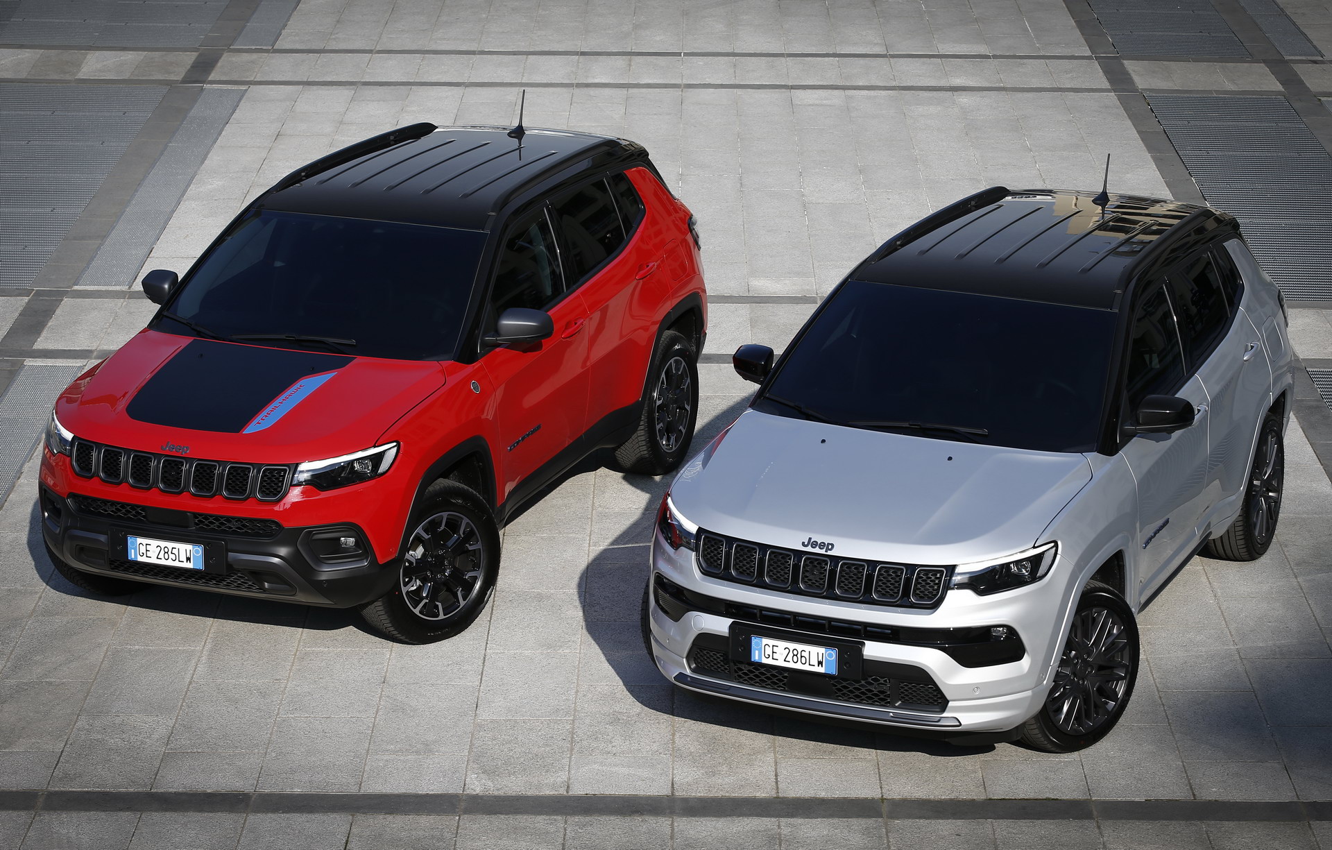 Download 2022 Jeep Compass Trailhawk 4xe - Front HD Wallpaper 1920x1225 #11