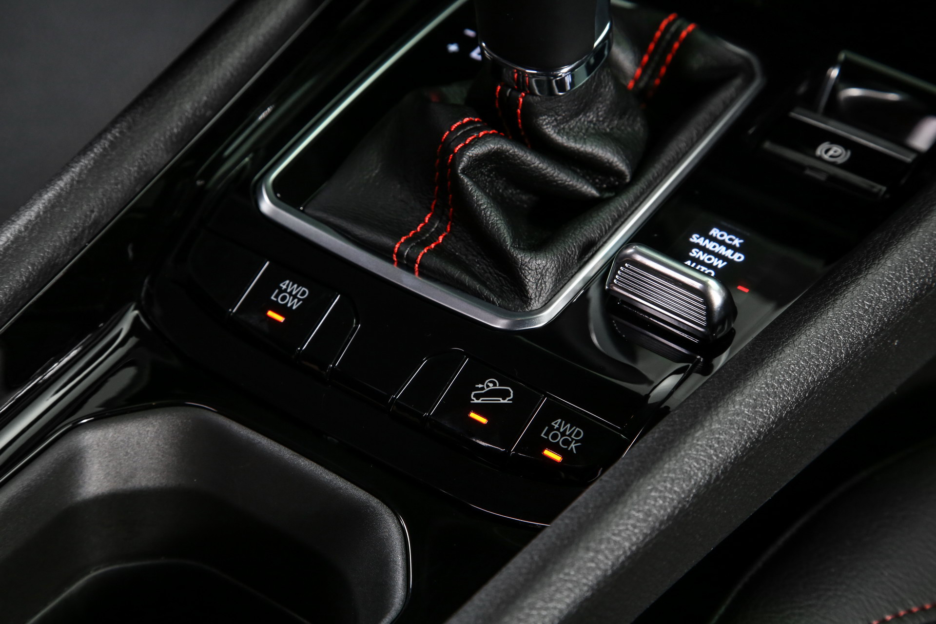 Download 2022 Jeep Compass Trailhawk 4xe - Interior, Detail HD Wallpaper 1920x1280 #17