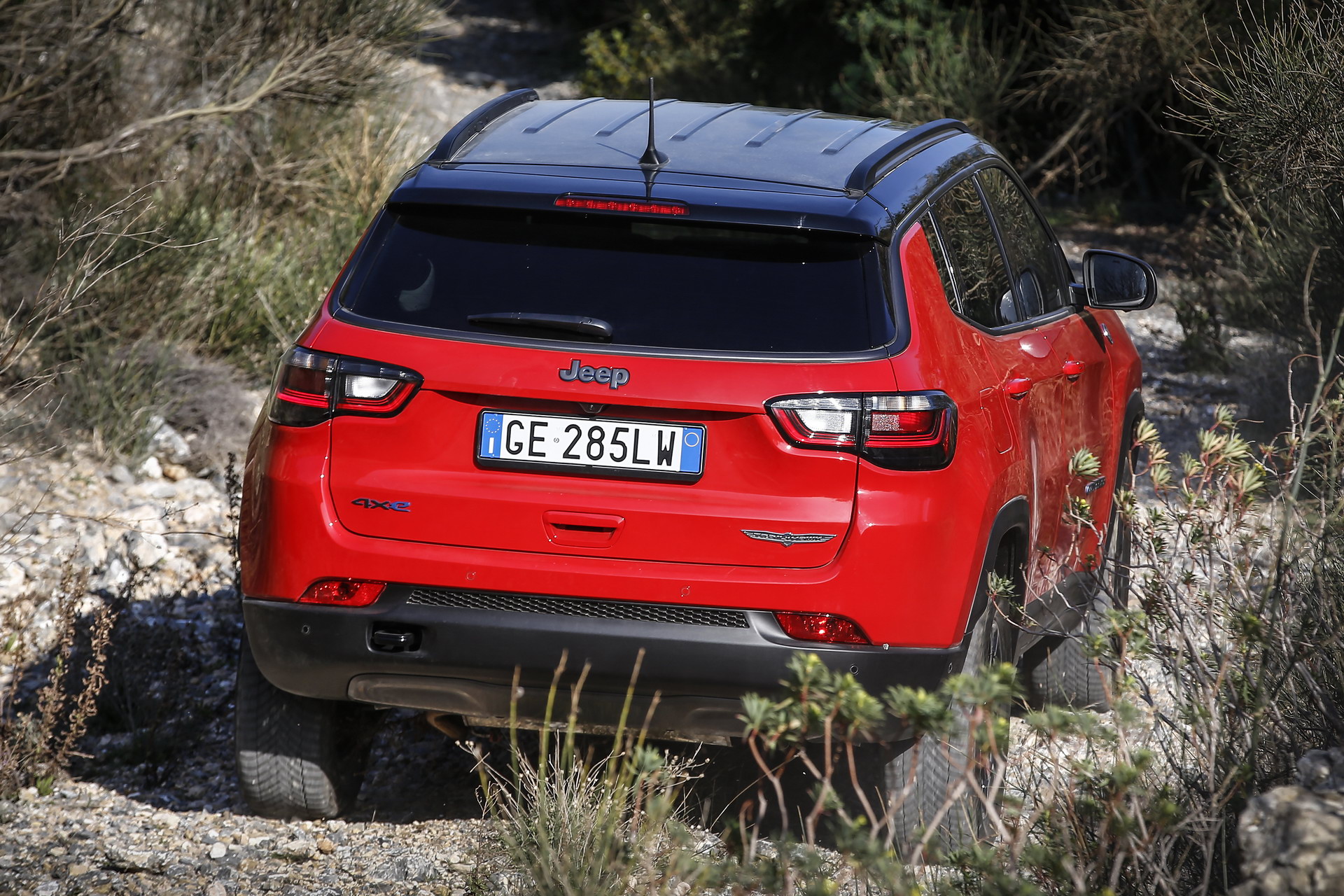 Download 2022 Jeep Compass Trailhawk 4xe - Rear HD Wallpaper 1920x1280 #5