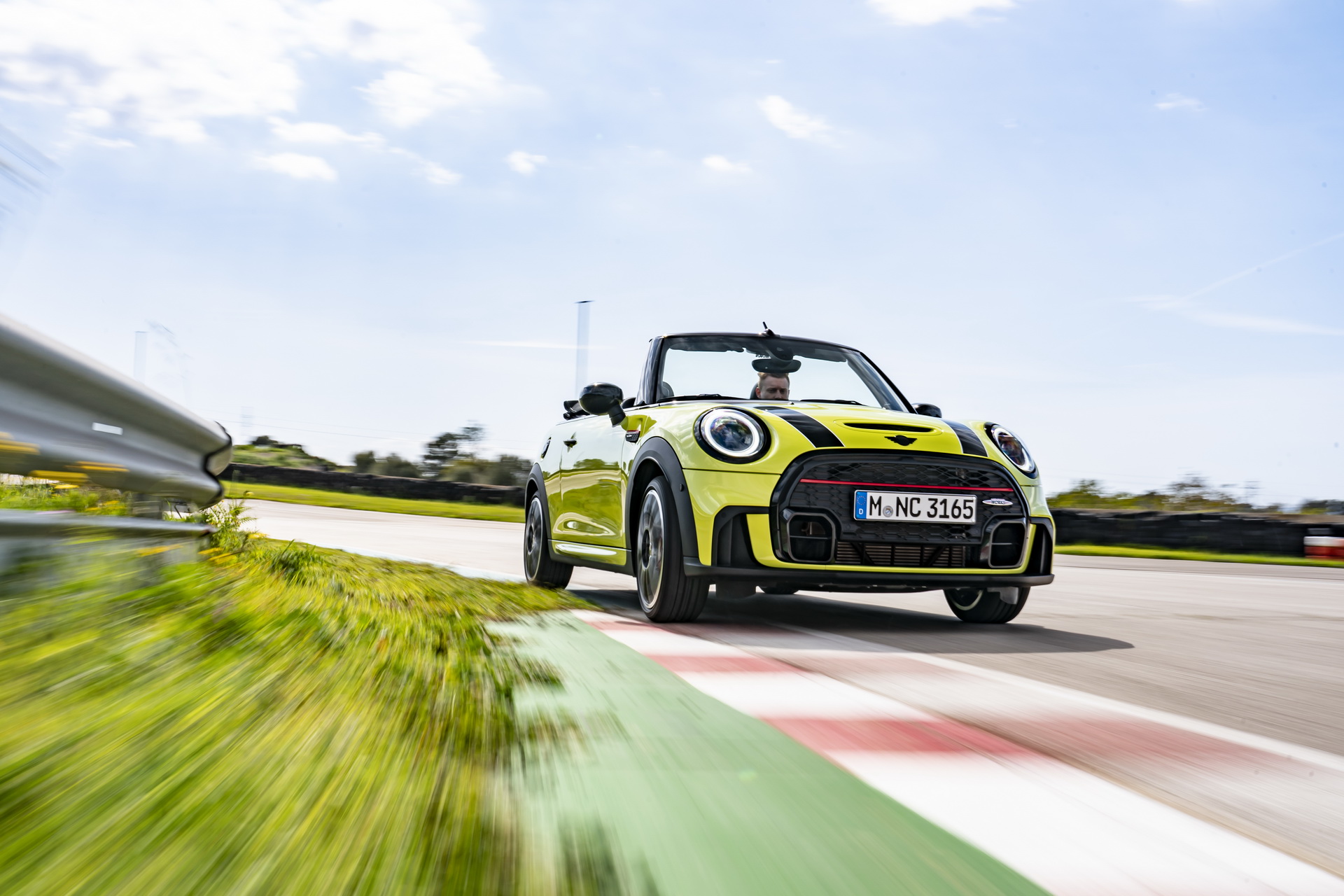 Download 2022 MINI John Cooper Works Cabrio - Front HD Wallpaper 1920x1280 #3